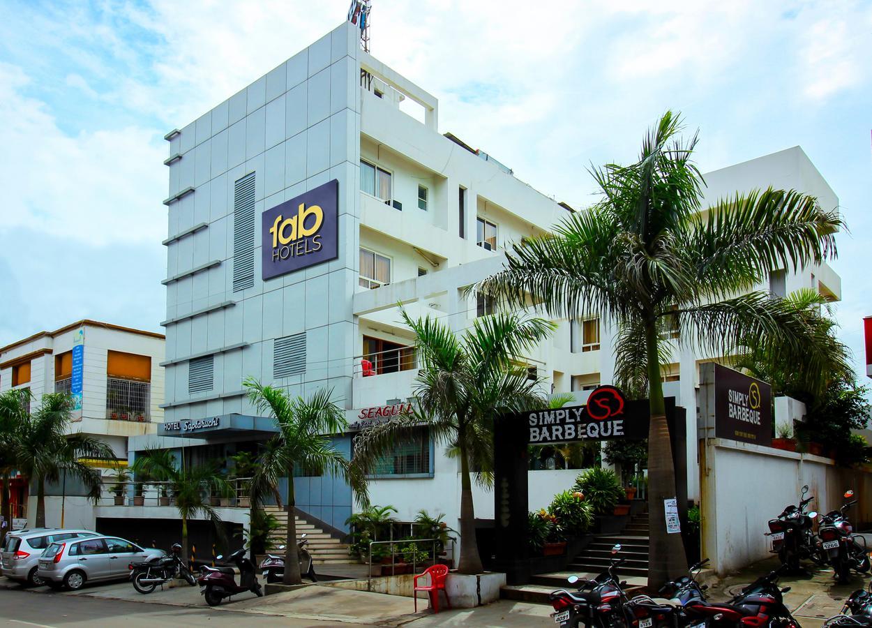 מלון Pimpri-Chinchwad Oyo 24197 Saptaruchi מראה חיצוני תמונה